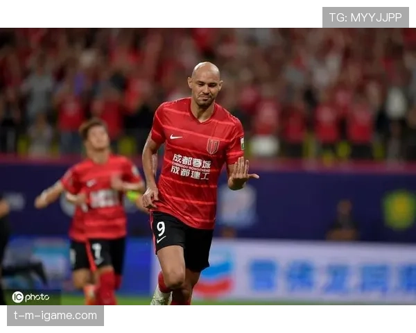 中超赛季回顾:本土射手强势崛起,球队争冠势头强劲 中超赛季回顾:本土射手强势崛起,球队争冠势头强劲