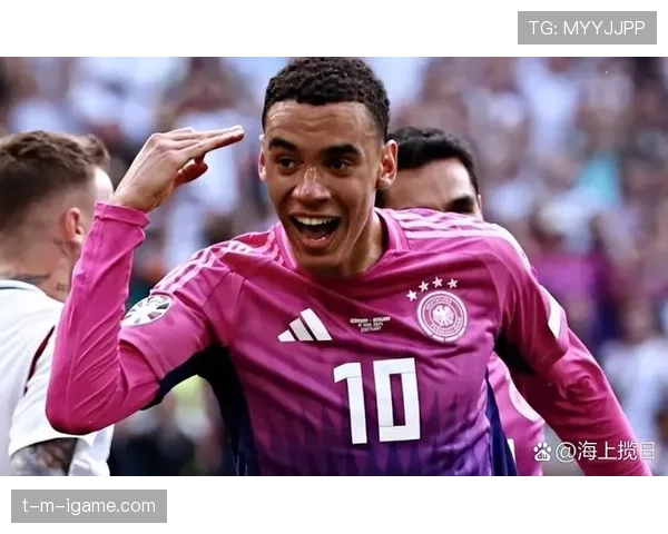 年度足球球星榜单出炉：新星闪耀引热议